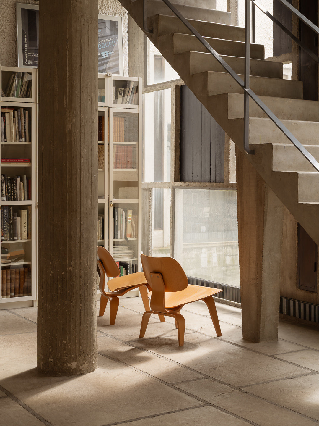 Refectoire Couvent La Tourette Le Corbusier lumiere zenitale